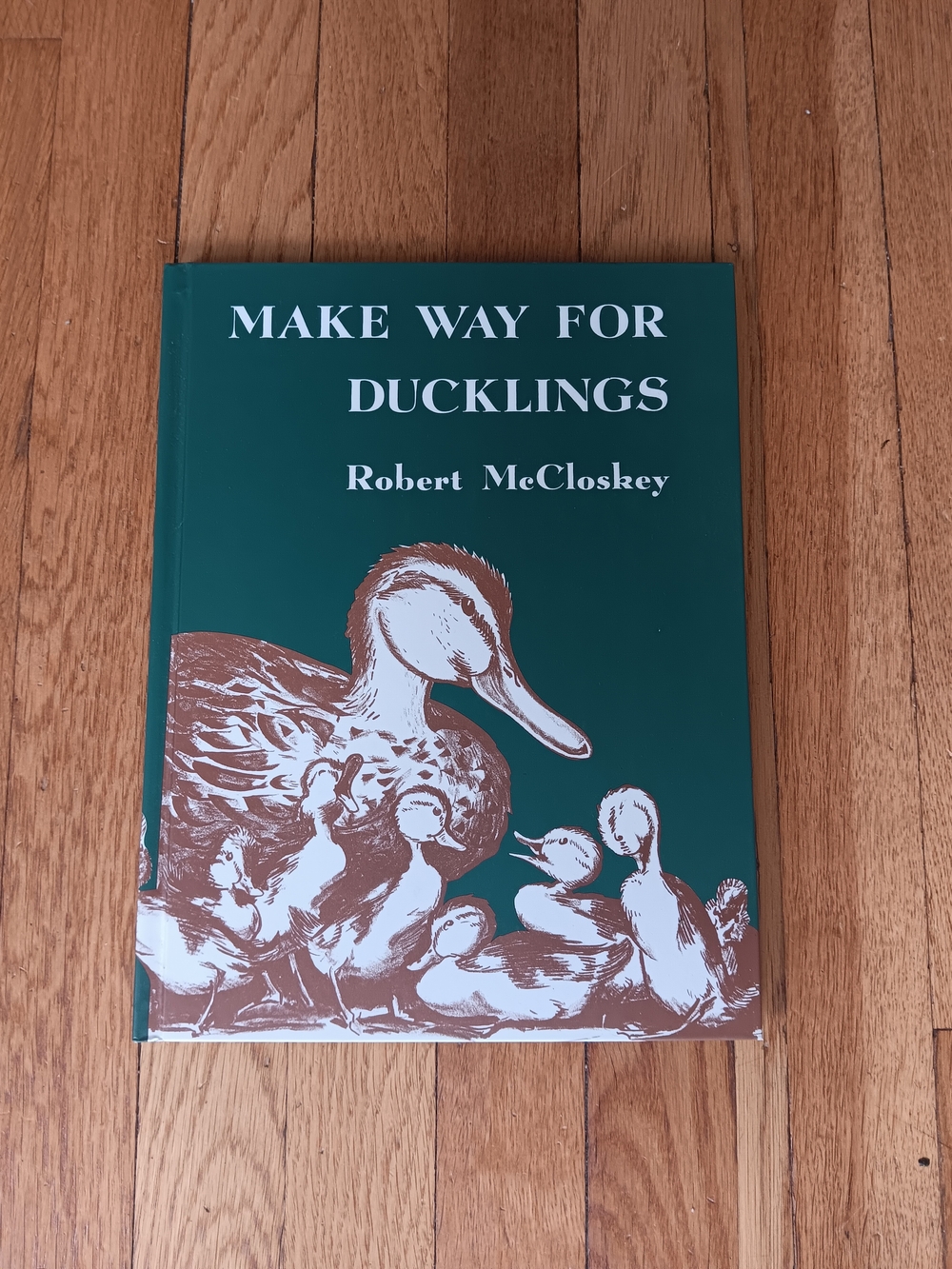 Robert McCloskey Make Way for Ducklings – Green Edition